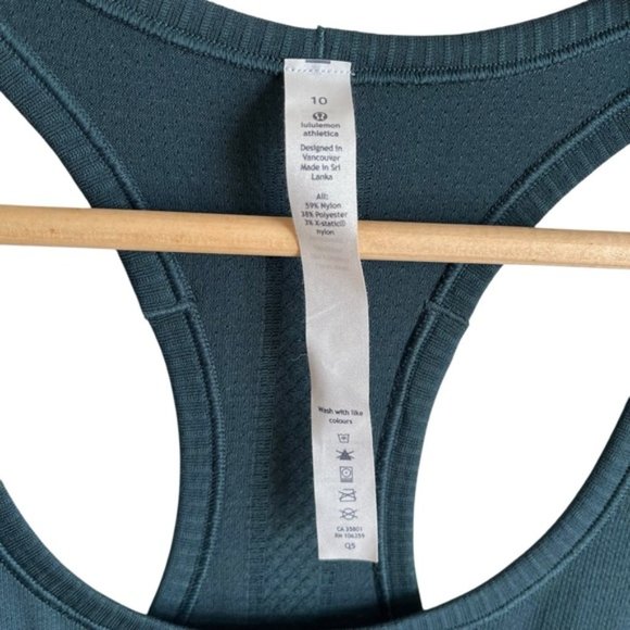 Swiftly Tech Tank Top Size 10 Green Teal Brunch 5k - Picture 7 of 9